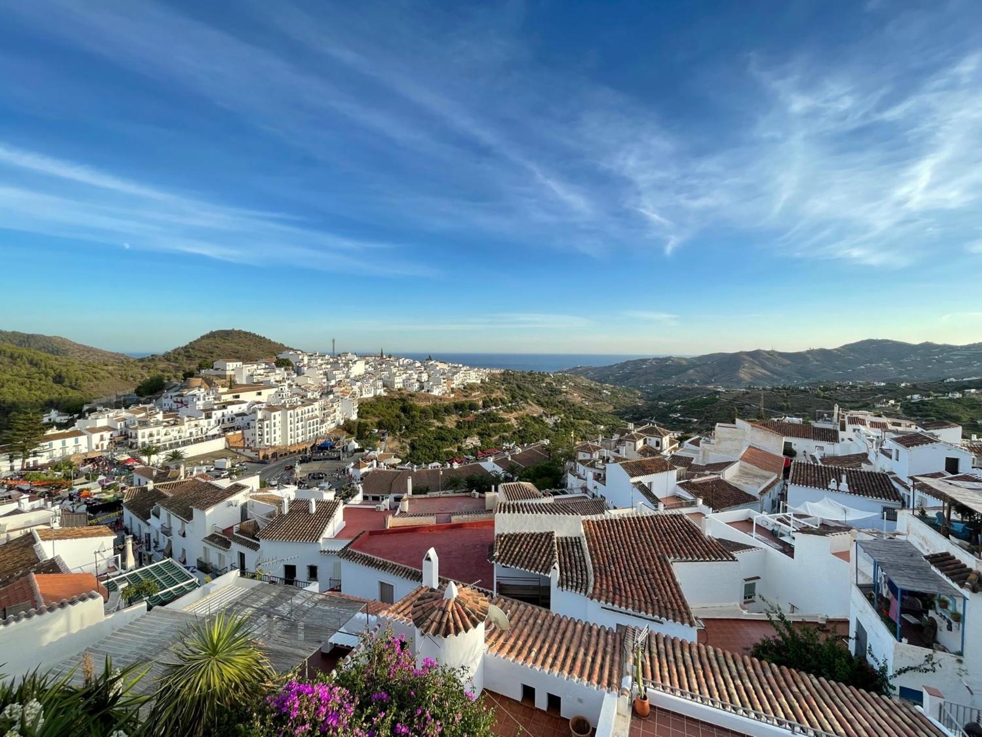 Los Nidos Apartments, Frigiliana Dış mekan fotoğraf
